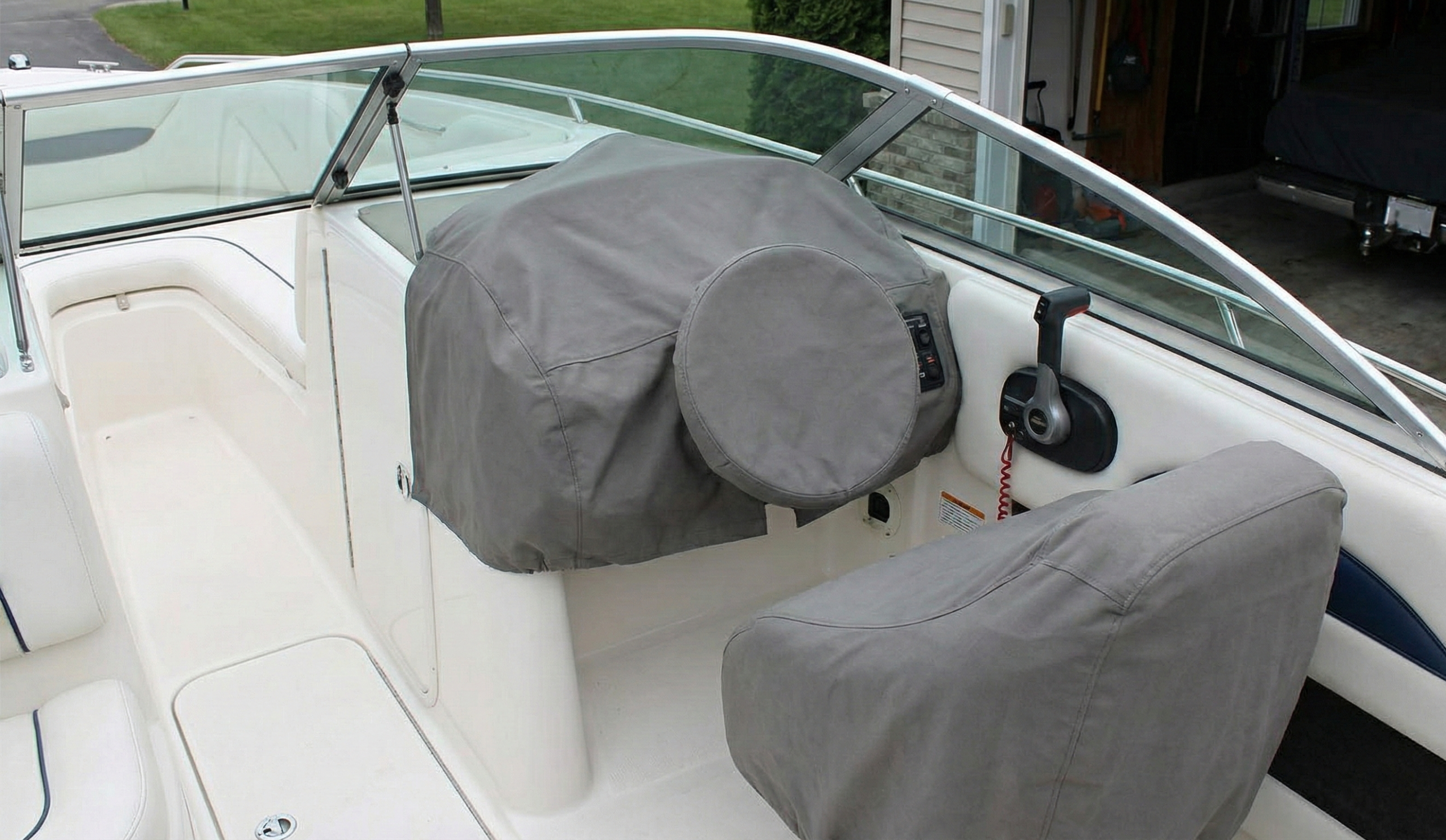 Comand center cover for boat